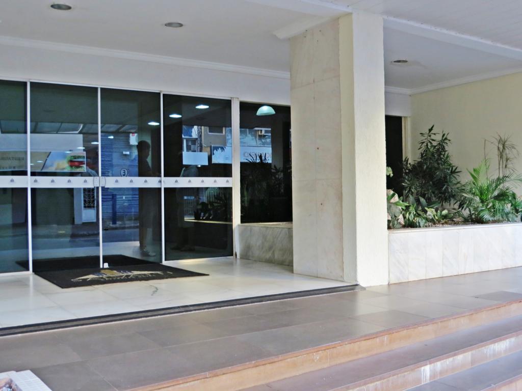 Salvatti Cataratas 2*