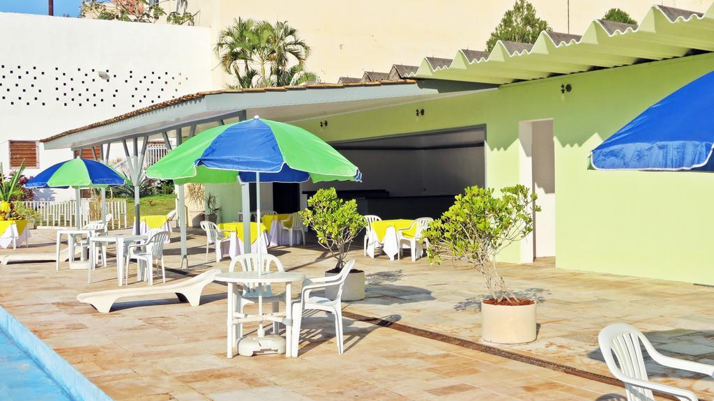 Salvatti Cataratas 2*