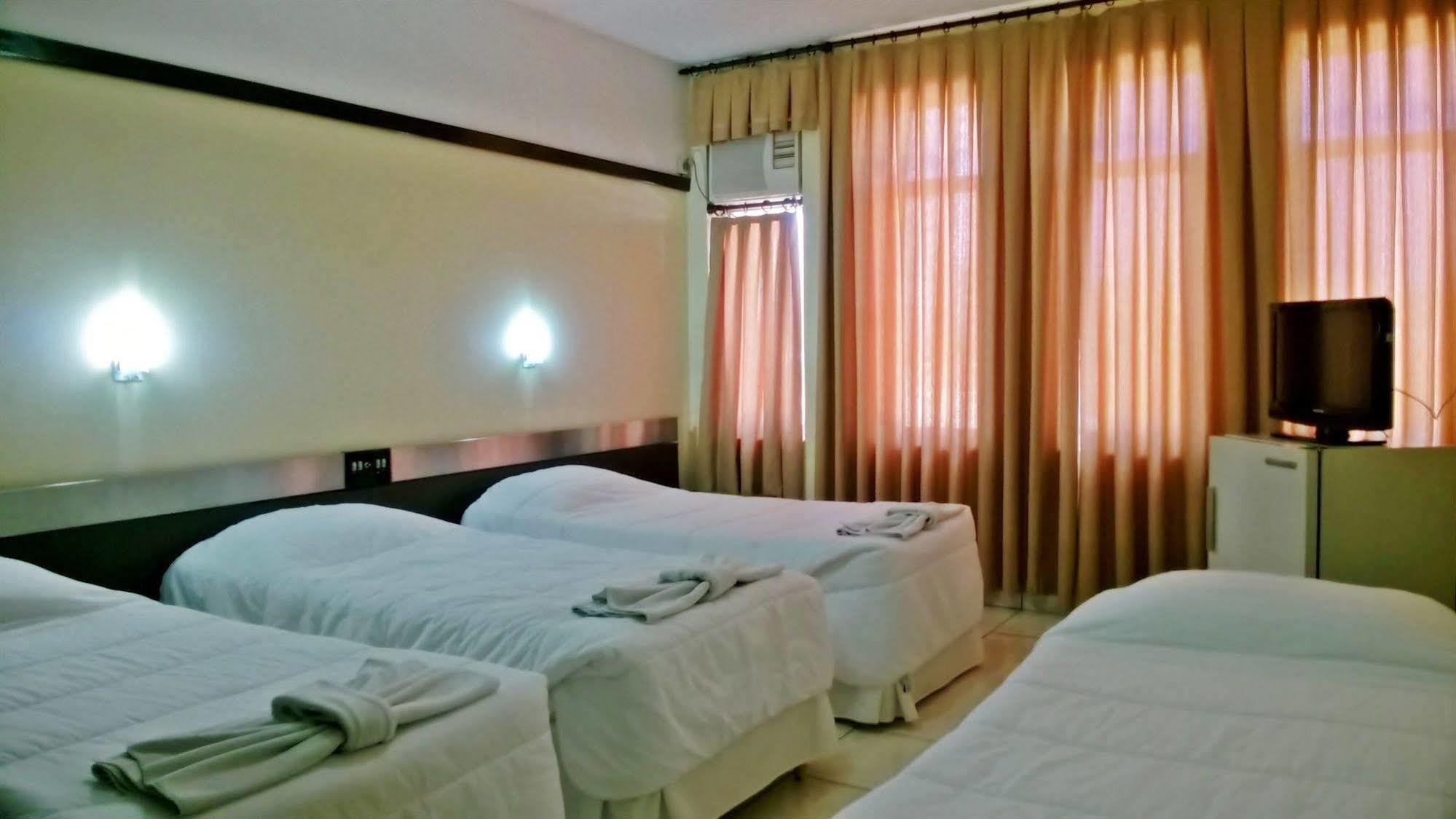 Hotel Salvatti Cataratas 2*